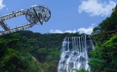 Qingyuan Gulong Gorge Glass Grand Canyon(1) Qingyuan Gulong Gorge Glass Grand Canyon(1)