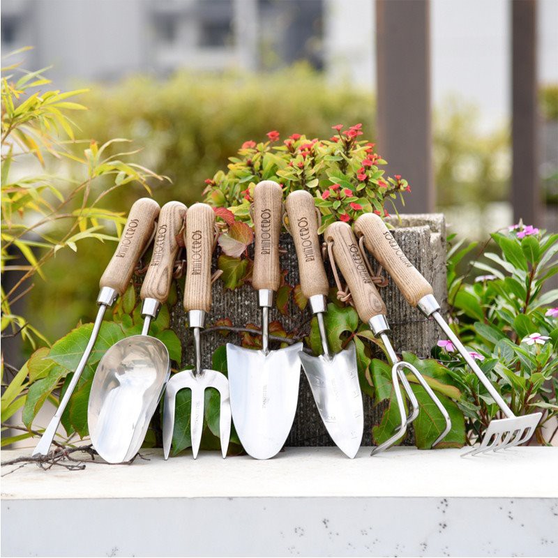 stainless gardening trowel set